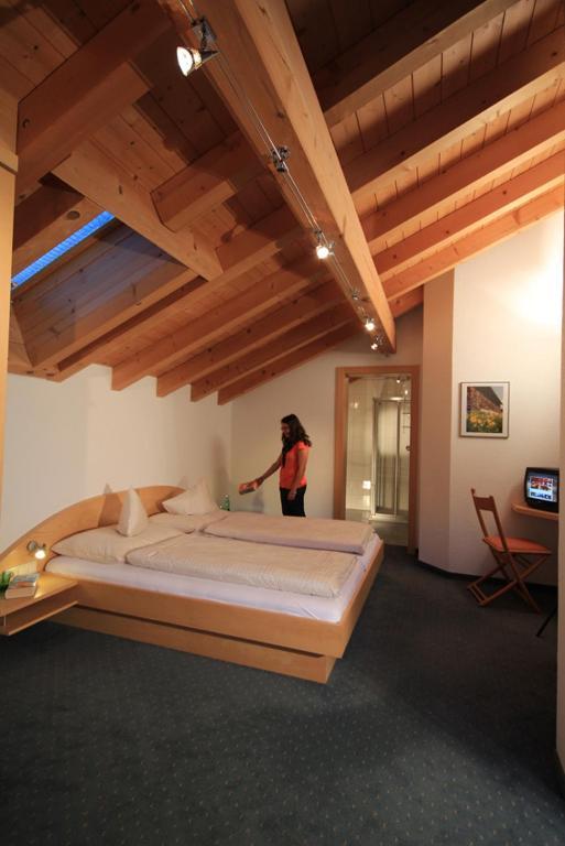 Dr'Berghof Villa Damuels Rom bilde